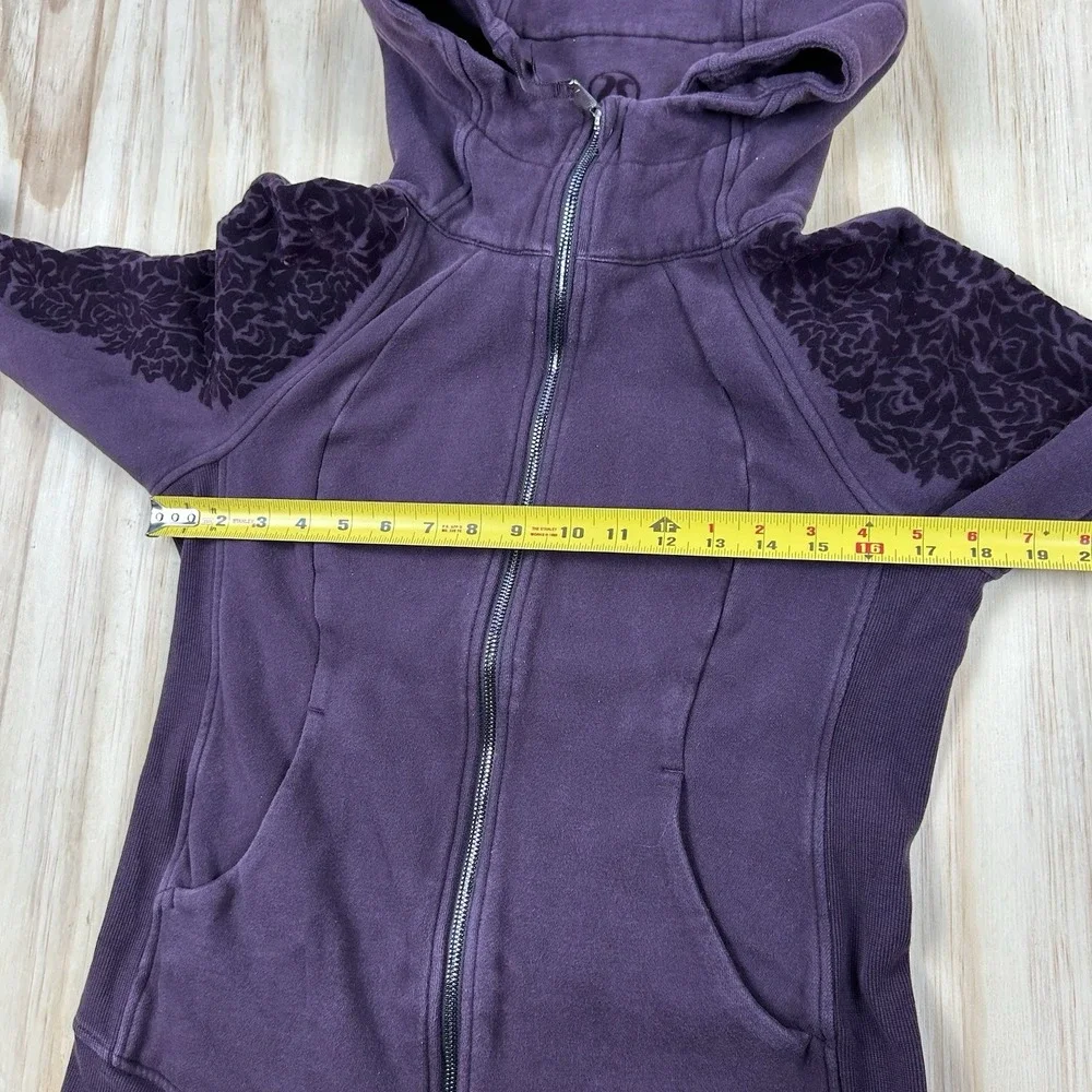 Lululemon Scuba Hoodie Women's 8 Black Cherry Floral Flock Cotton Fleece W4AMLS